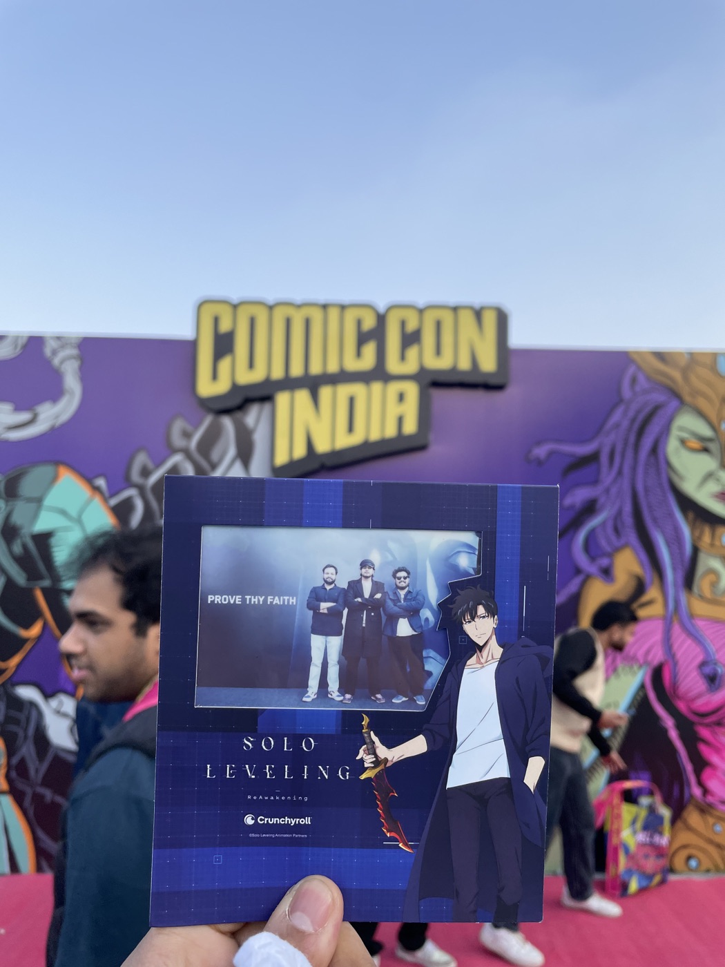 A handmade Solo Leveling print at Comic Con India